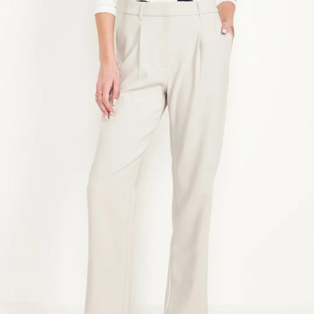 NWT Extra High-Waisted Taylor Straight Trousers XLT